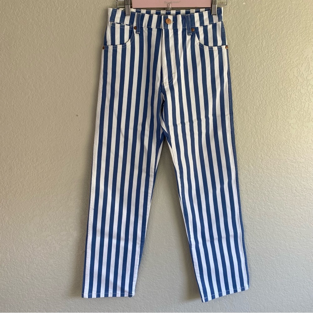 wrangler mid rise straight jeans